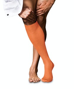 Falke No. 10 Egyptian Karnak Cotton Kniekous Kniekousen Vuurrood