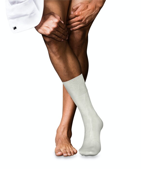 Falke No. 4 Pure Silk Socks Off White