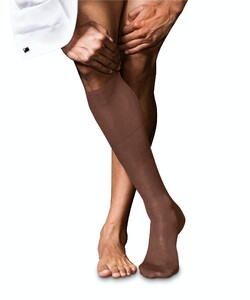 Falke No. 9 Egyptian Karnak Cotton Kniekous Knee-Highs Brandy
