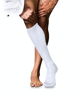 Falke No. 9 Egyptian Karnak Cotton Kniekous Knee-Highs White