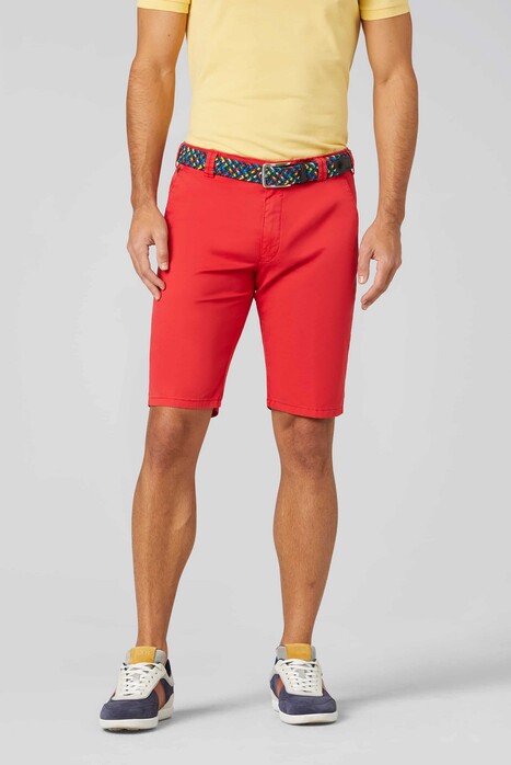 Meyer B-Palma Modern Cotton Twill Gabardine Stretch Bermuda Rood