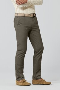 Meyer Oslo Twill Organic Cotton Lightweight Fine Gabardine Flatfront Pants Brown